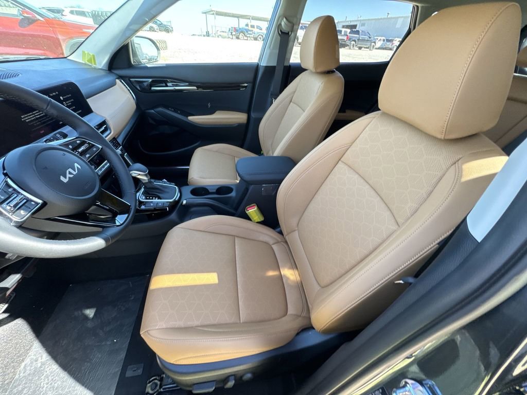 New 2026 Kia Seltos EX AWD/4WD image 11