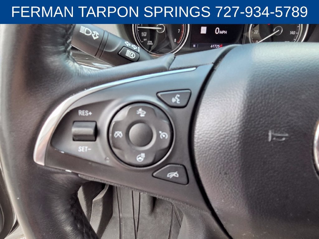 Used 2020 Buick Enclave Premium w/ Sun and Sites Package FWD image 15