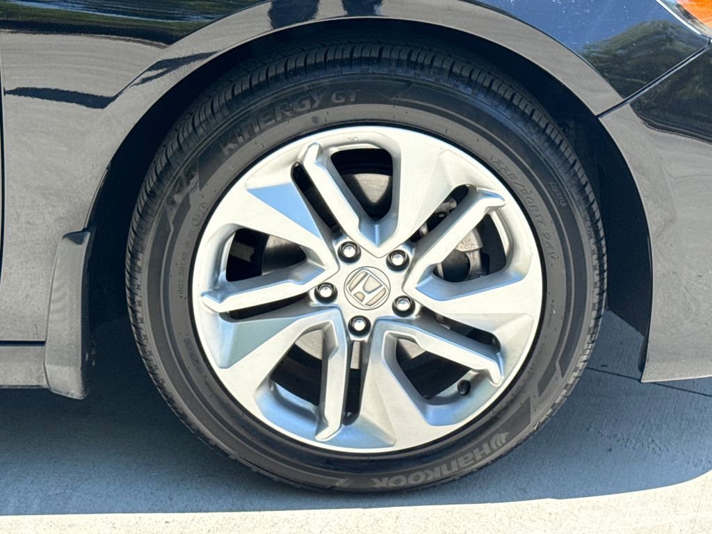Used 2020 Honda Accord LX image 10