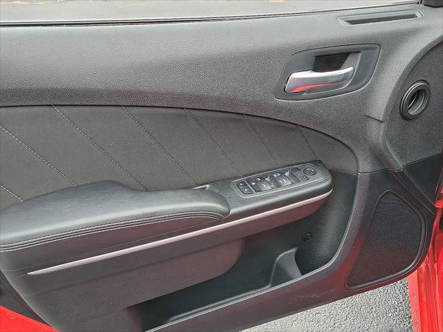 Used 2022 Dodge Charger R/T image 2