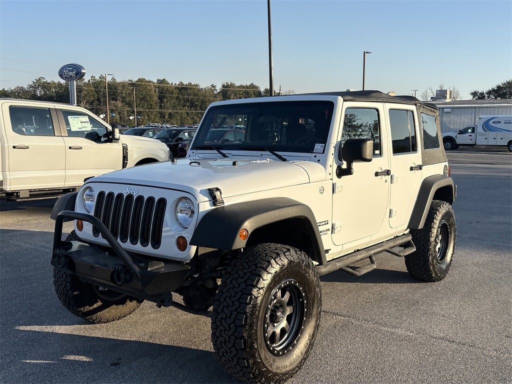 Used 2012 Jeep Wrangler Unlimited Sport image 9