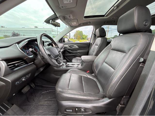 Used 2020 Chevrolet Traverse RS w/ LPO, Floor Liner Package AWD/4WD image 17
