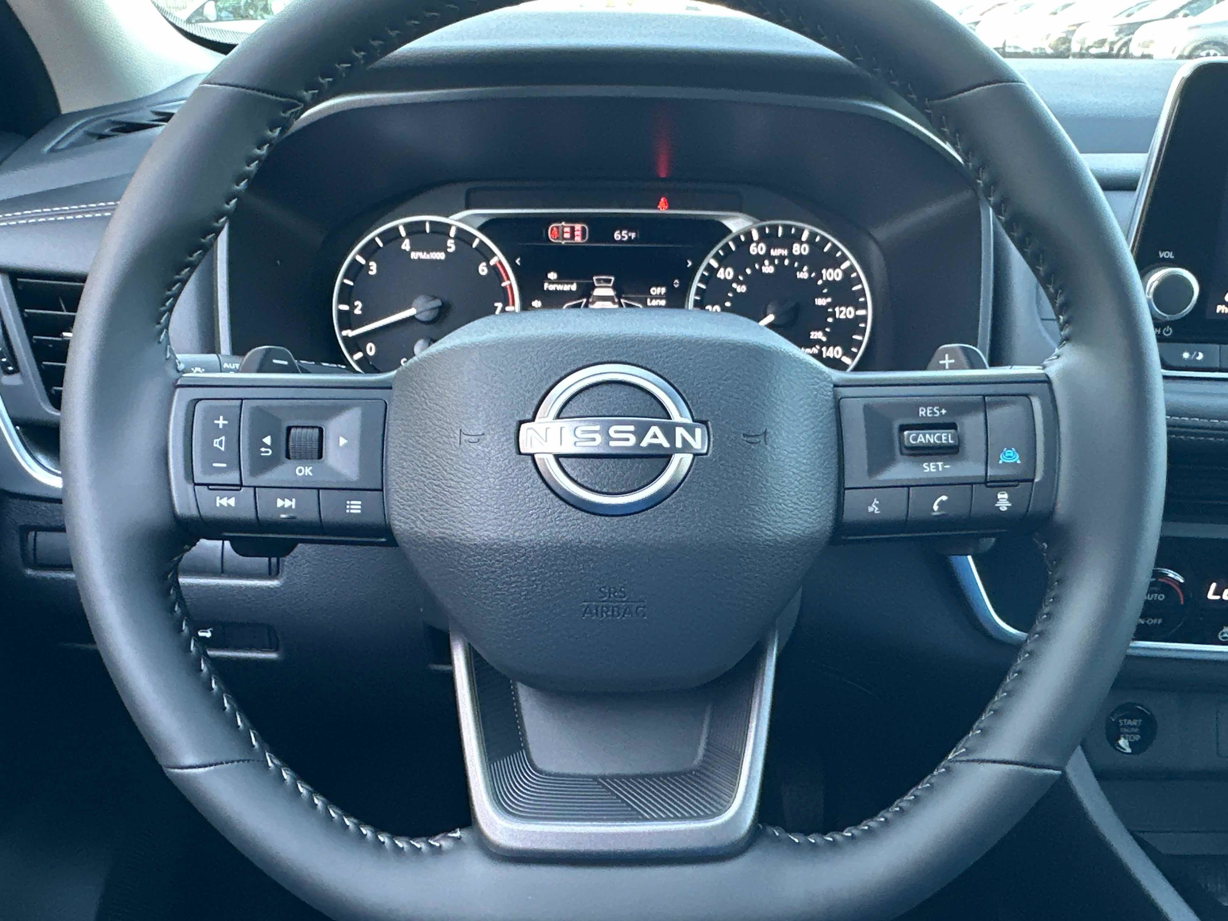 New 2026 Nissan Rogue SV w/ Cold Weather Package AWD/4WD image 39