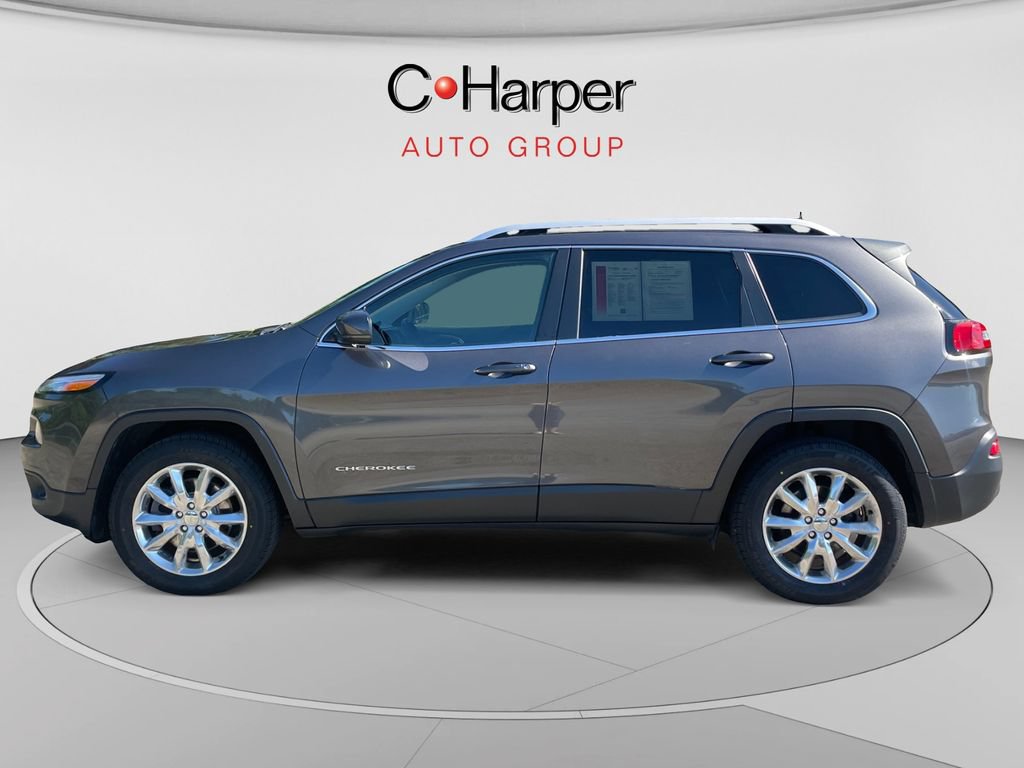 Used 2017 Jeep Cherokee Limited AWD/4WD image 6