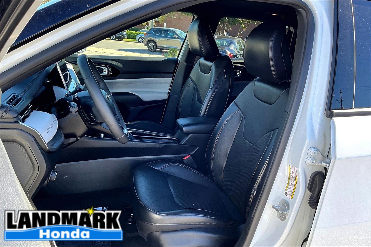 Used 2023 Jeep Compass Limited AWD/4WD image 26