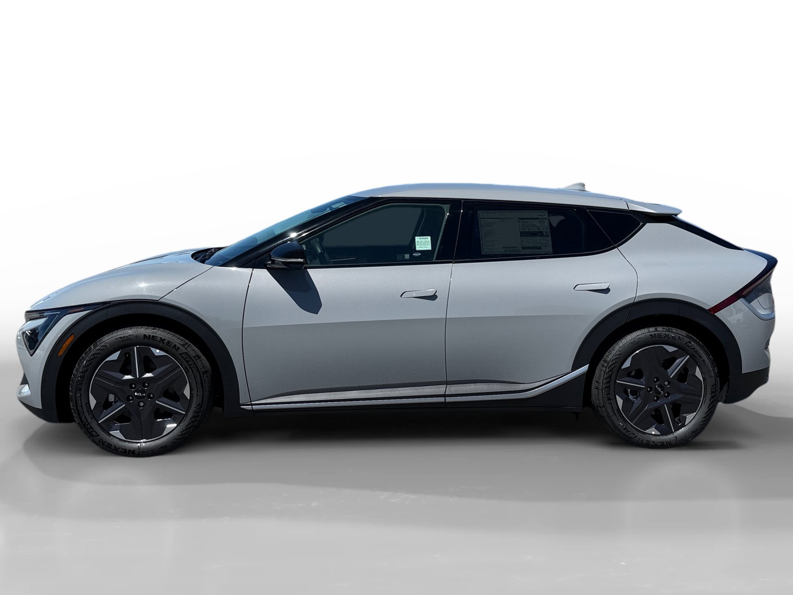 New 2026 Kia EV6 Light RWD image 2