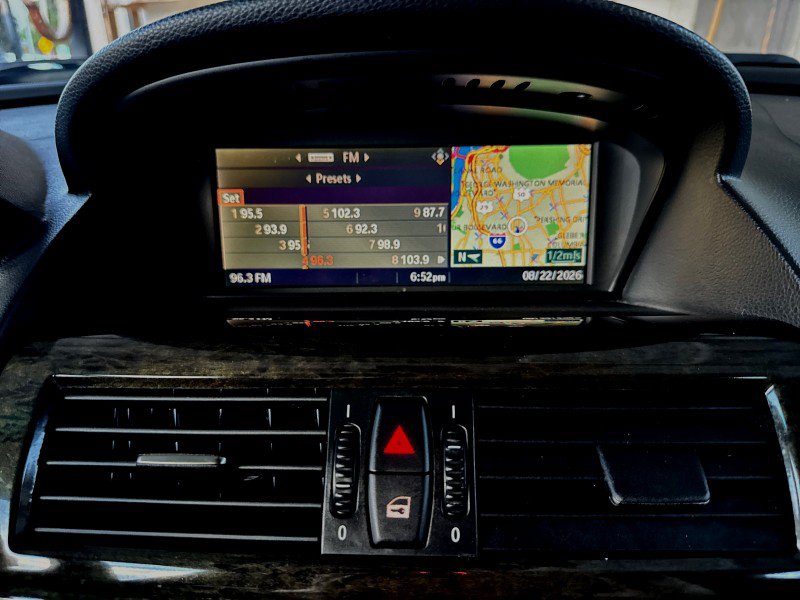 Used 2006 BMW 650i Coupe RWD image 20