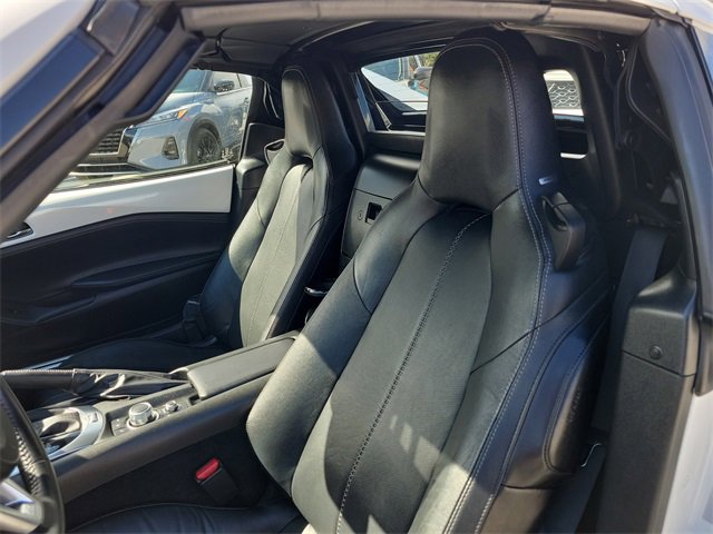 Used 2020 MAZDA MX-5 Miata RF Grand Touring image 12