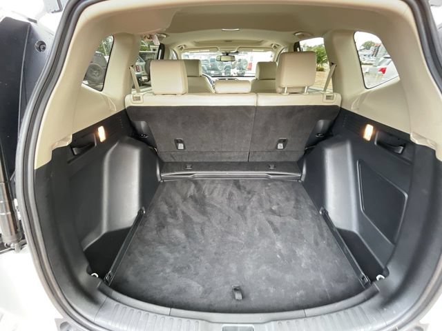 Used 2020 Honda CR-V Touring image 34