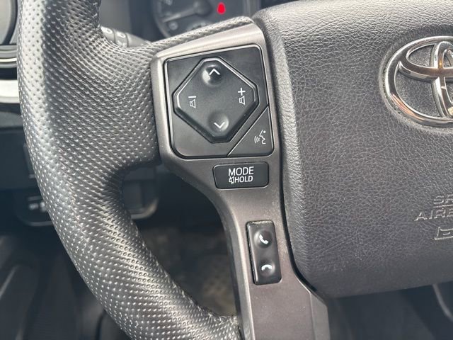 Used 2021 Toyota Tacoma TRD Off-Road image 24