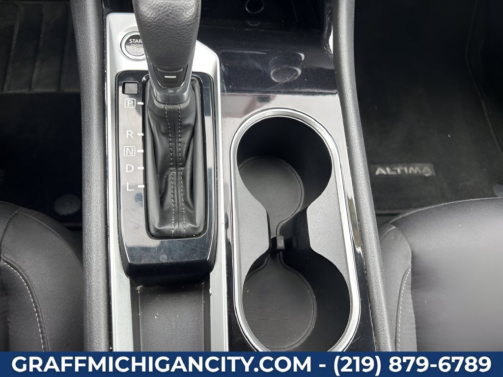 Used 2024 Nissan Altima 2.5 SV FWD image 28