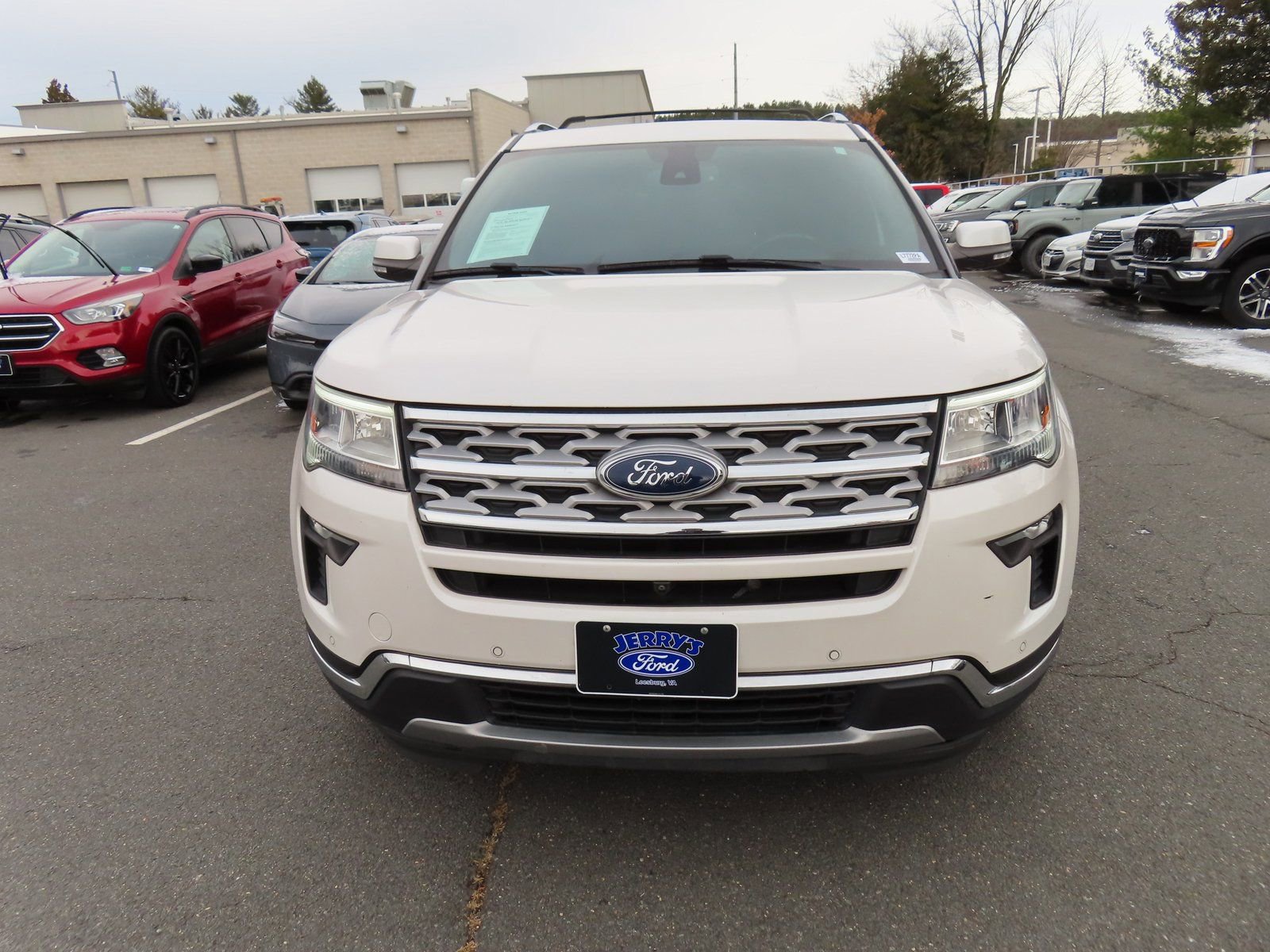 Used 2018 Ford Explorer Limited w/ Equipment Group 301A image 2