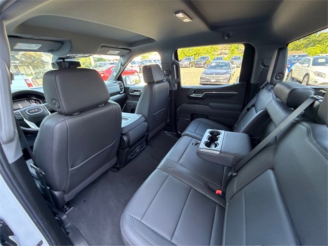 Used 2025 GMC Sierra 1500 SLT image 40