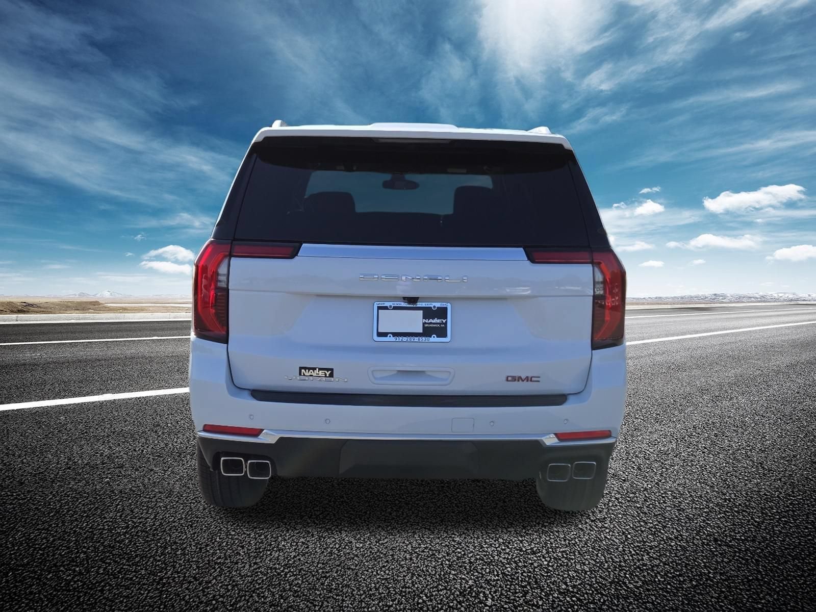 New 2026 GMC Yukon XL Denali w/ LPO, Floor Liner Package AWD/4WD image 19