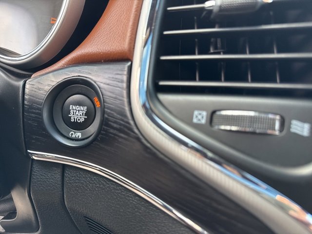 Used 2018 Jeep Grand Cherokee Summit w/ Platinum Series Group image 31