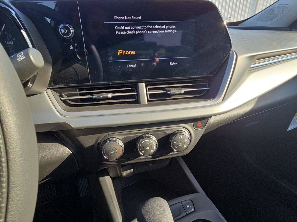 Used 2026 Chevrolet Trax LS w/ Driver Confidence Package image 20