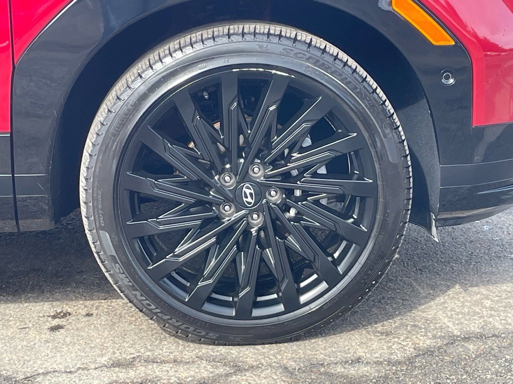 Used 2024 Hyundai Santa Fe Calligraphy image 9