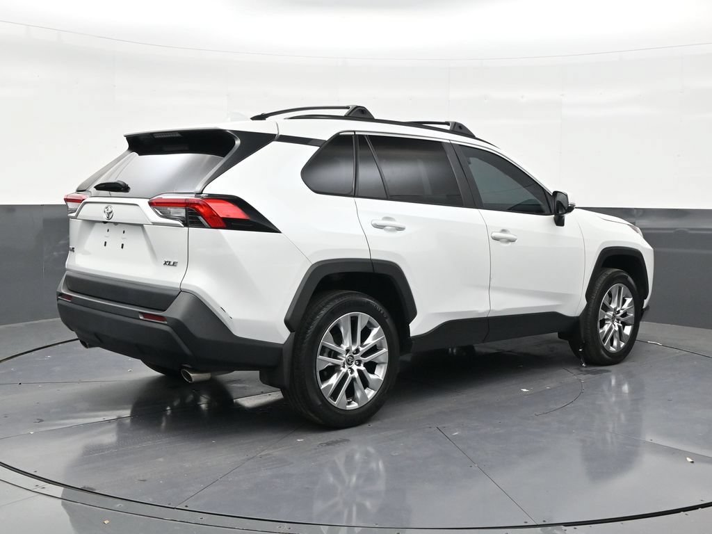 Used 2024 Toyota RAV4 XLE Premium w/ Weather Package FWD image 5