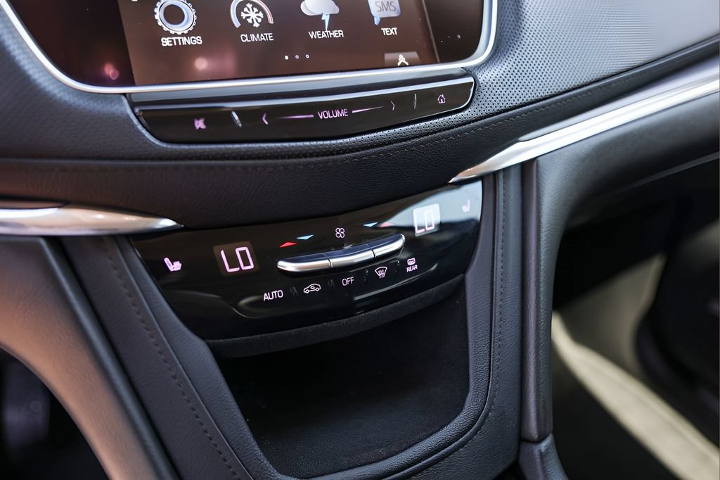 Used 2019 Cadillac XT5 Luxury FWD image 15