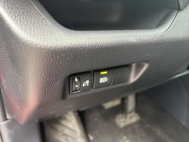 Used 2025 Toyota RAV4 XLE image 14