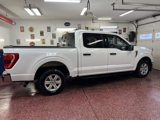 Used 2022 Ford F150 XLT w/ Equipment Group 301A Mid image 3