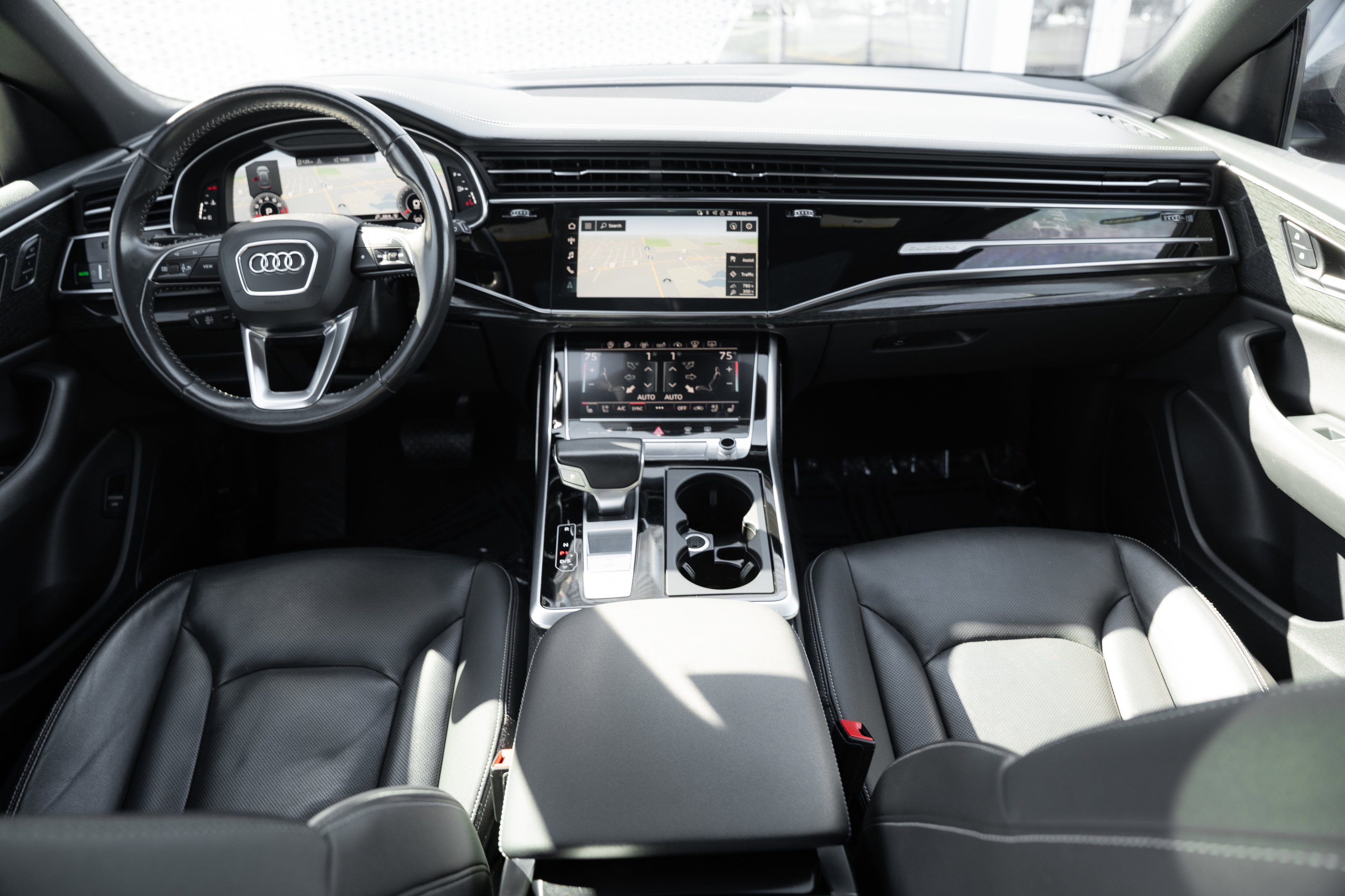 Used 2019 Audi Q8 Prestige w/ Towing Package image 8
