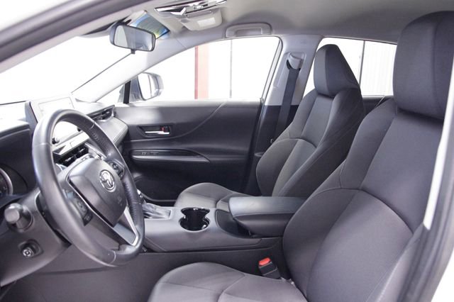 Used 2021 Toyota Venza LE image 13