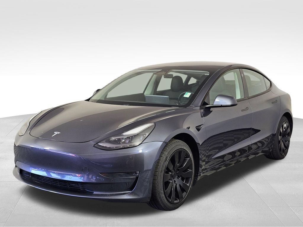 Used 2021 Tesla Model 3 Standard Range Plus RWD image 3