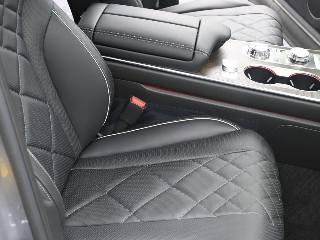 New 2025 Genesis GV80 3.5T Prestige image 13