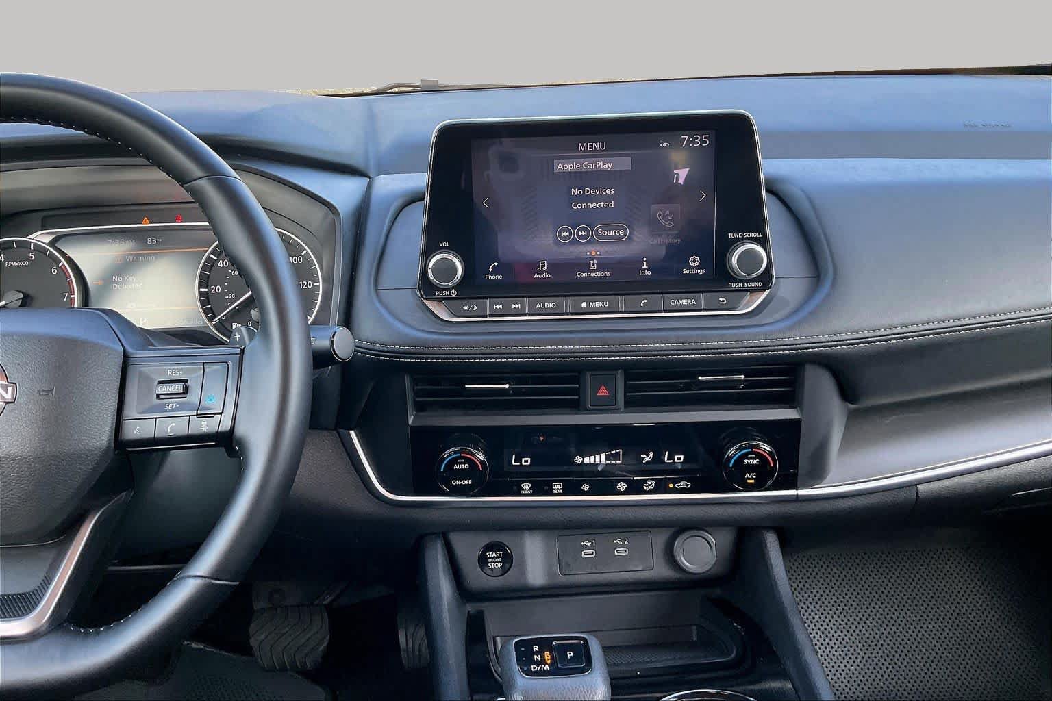 Used 2025 Nissan Rogue SV FWD image 7