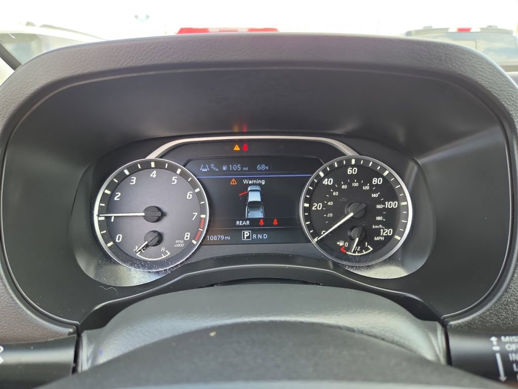 Used 2025 Nissan Frontier SV image 15