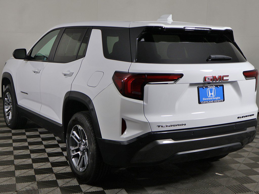 Used 2026 GMC Terrain Elevation FWD image 11