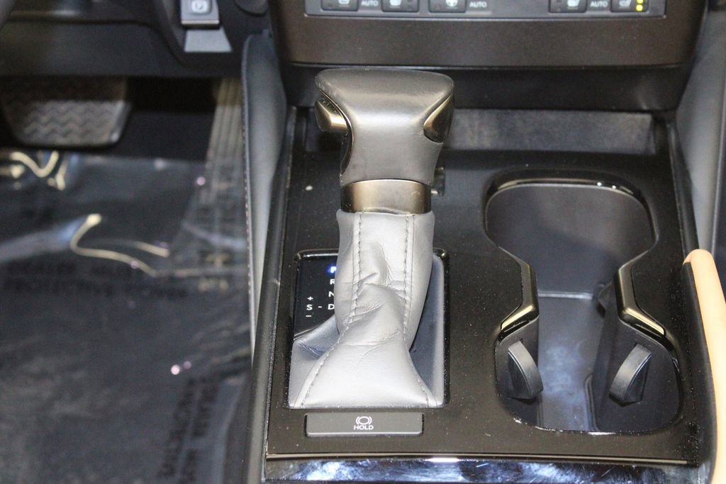 Used 2024 Lexus ES 350 w/ Premium Package image 41