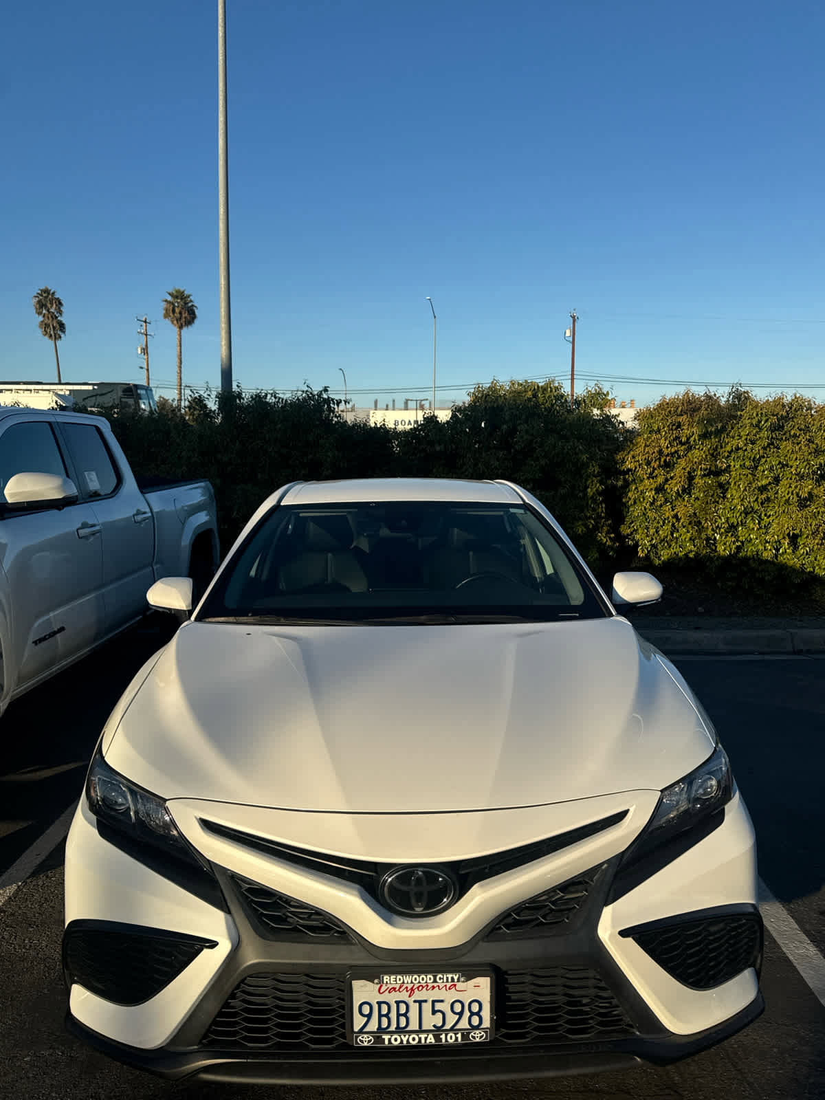 Used 2022 Toyota Camry SE image 7