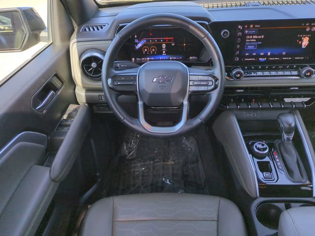 Used 2023 Chevrolet Colorado ZR2 w/ ZR2 Convenience Package III AWD/4WD image 16