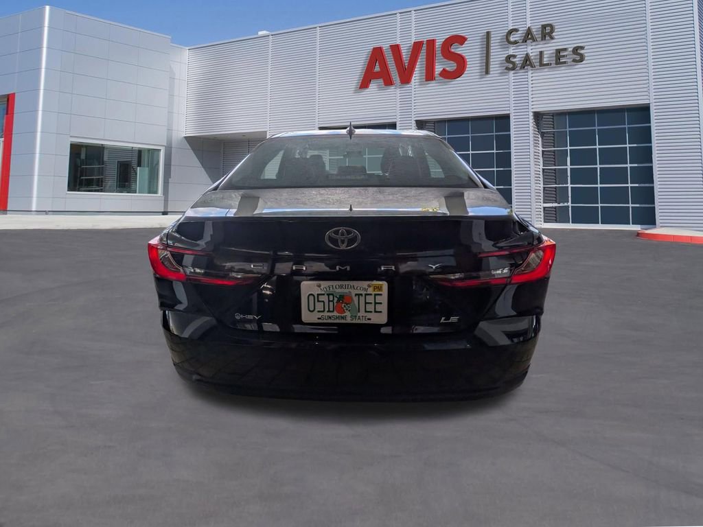 Used 2025 Toyota Camry LE FWD image 9