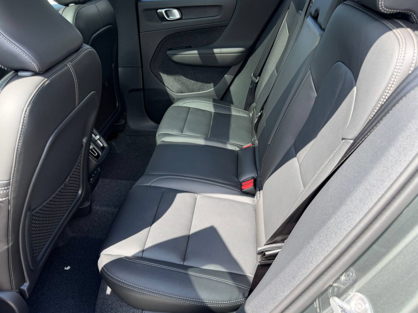 New 2026 Volvo XC40 B5 Plus w/ Climate Package AWD/4WD image 22