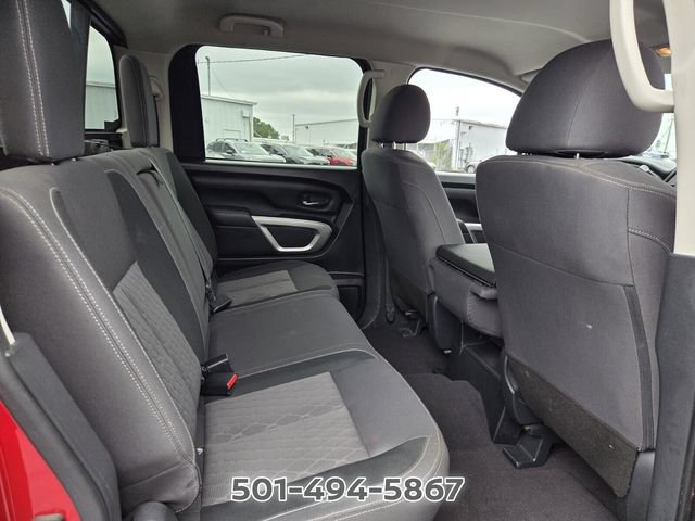 Used 2023 Nissan Titan SV RWD image 15