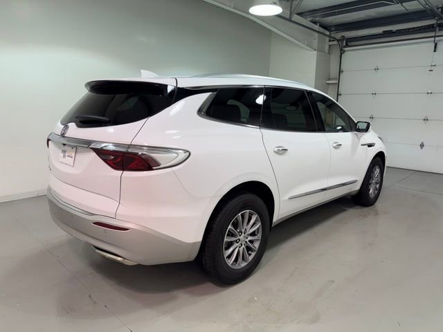 Certified 2023 Buick Enclave Essence w/ LPO, Floor Liner Package image 7