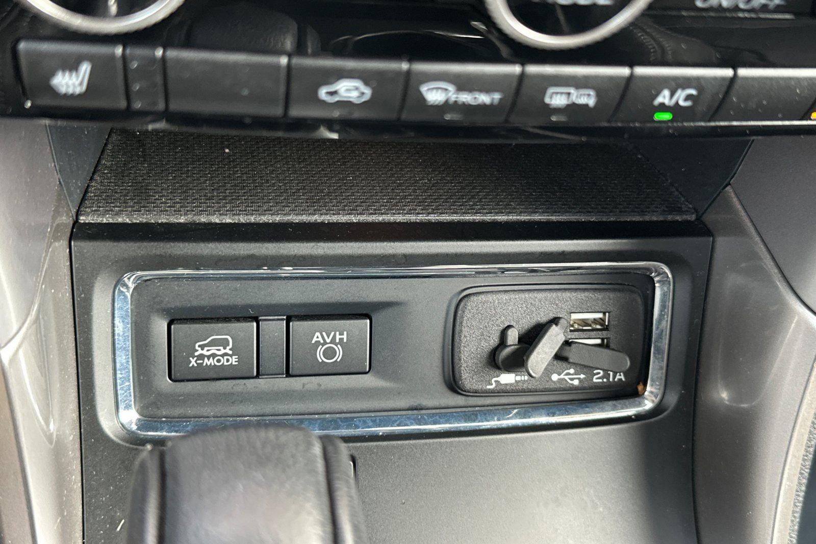 Used 2019 Subaru Ascent Limited w/ Popular Package #3 image 37