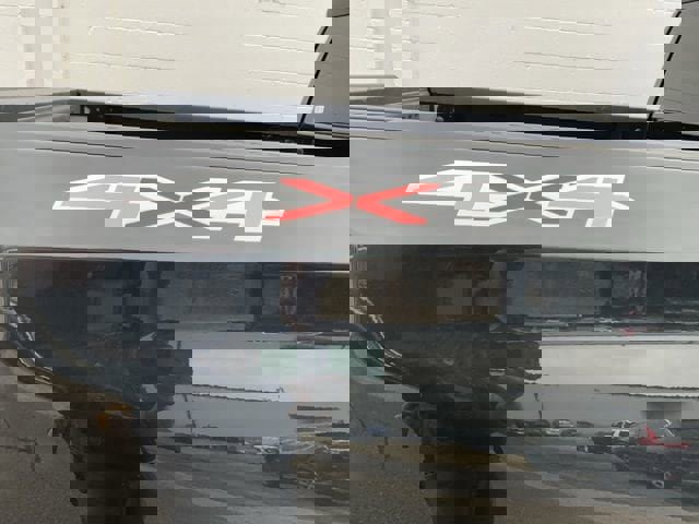 Used 2024 Chevrolet Silverado 1500 Custom image 11