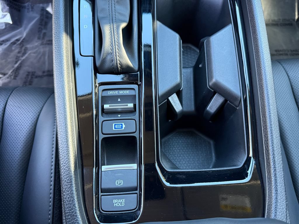 Used 2025 Honda Accord EX-L image 19