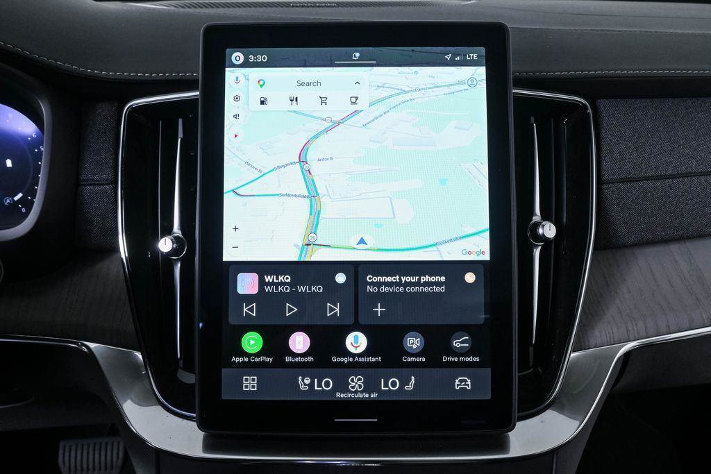 Certified 2026 Volvo XC90 B6 Ultra AWD/4WD image 17