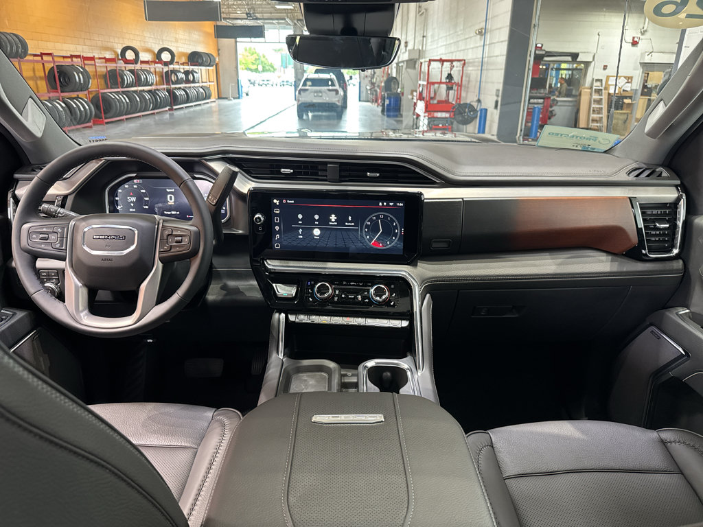New 2026 GMC Sierra 2500 Denali w/ Denali Reserve Package AWD/4WD image 16