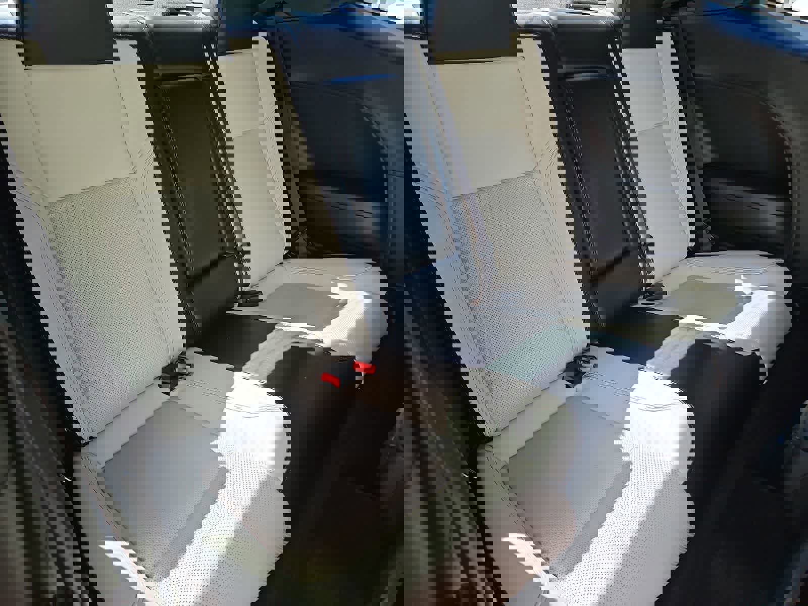 Used 2017 Dodge Challenger SXT Plus image 18