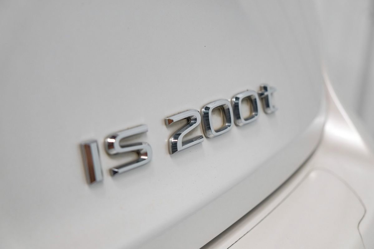 Used 2016 Lexus IS 200t RWD image 44