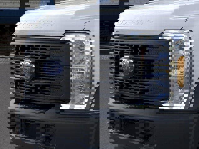 New 2026 Ford F550 4x4 Regular Cab Super Duty image 39
