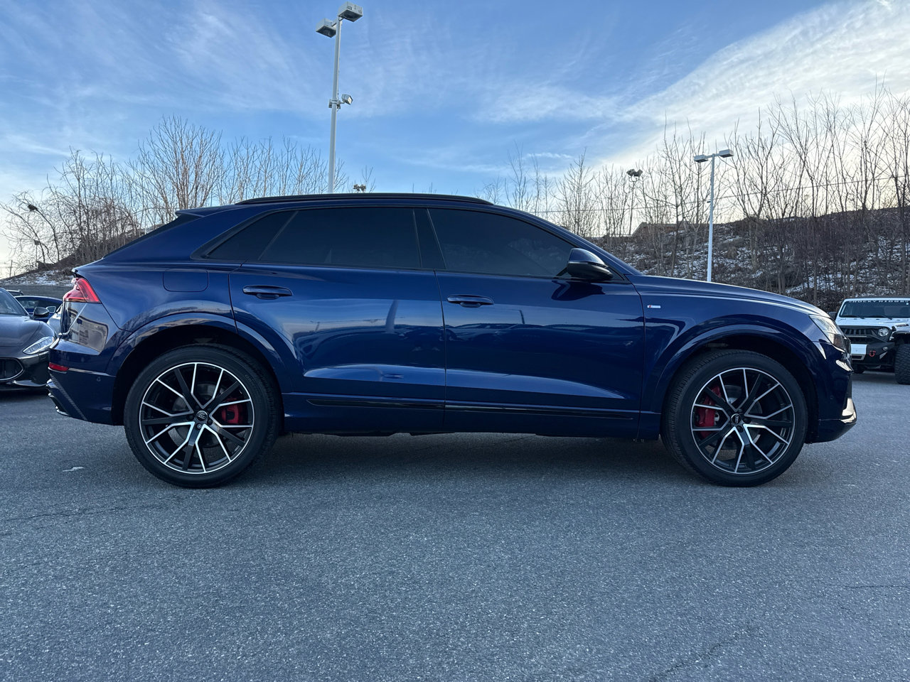 Used 2019 Audi Q8 Premium Plus w/ Premium Plus image 9