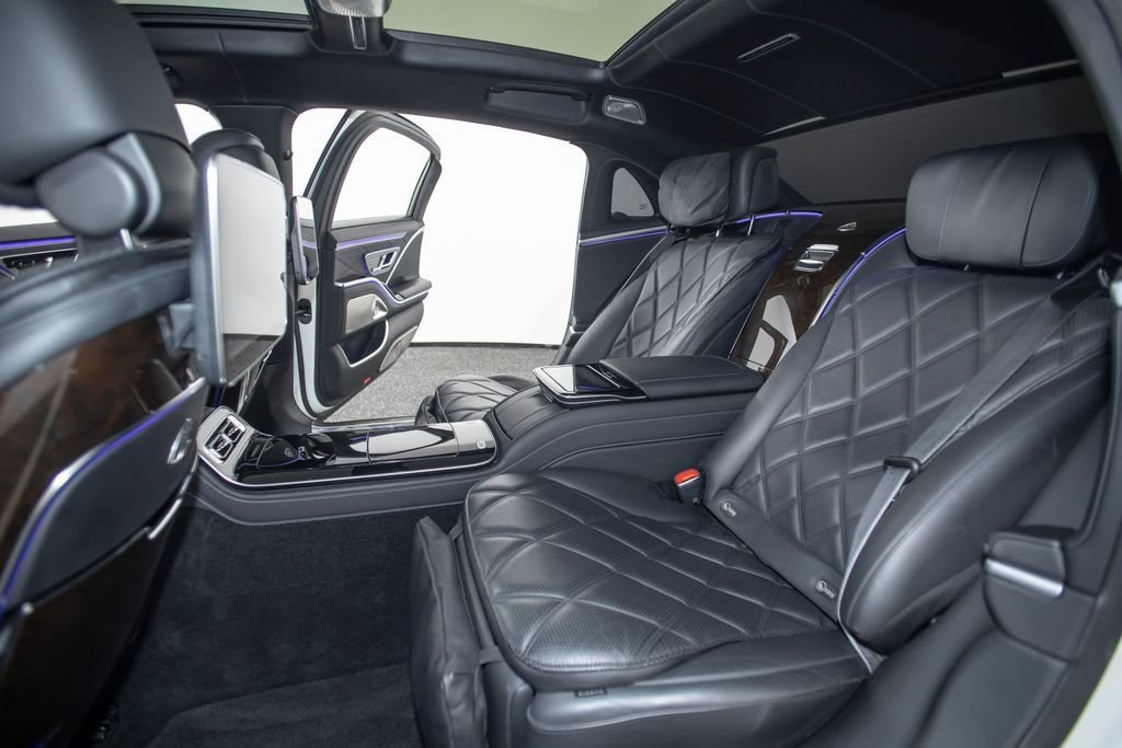 Used 2023 Mercedes-Benz Maybach S 580 4MATIC image 74
