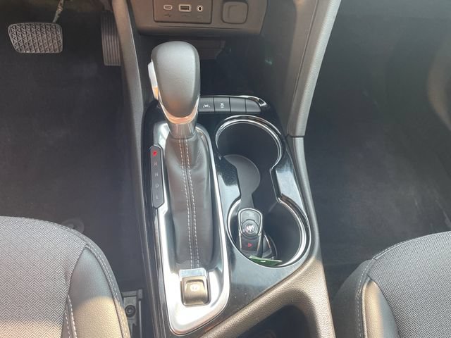 Used 2023 Buick Encore GX Preferred AWD/4WD image 34